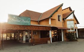 Hotel President Cugir